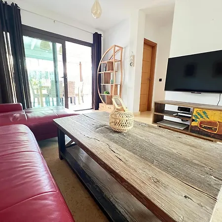 Tinajas Penthouse Views * קורלחו